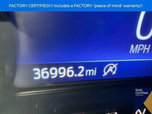Used 2023 Ford Explorer XLT w/ Equipment Group 202A AWD/4WD image 52
