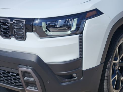 New 2026 Jeep Cherokee Overland w/ Advanced Pro Tech Group AWD/4WD image 6