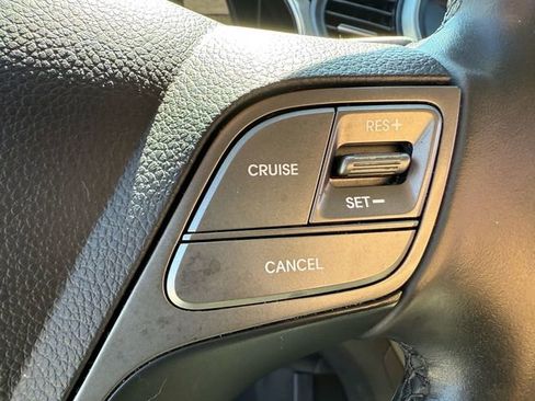 Used 2017 Hyundai Santa Fe Sport image 36