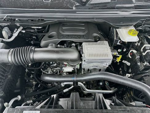 New 2026 RAM 1500 Express image 18