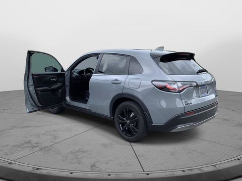 Certified 2026 Honda HR-V Sport image 10