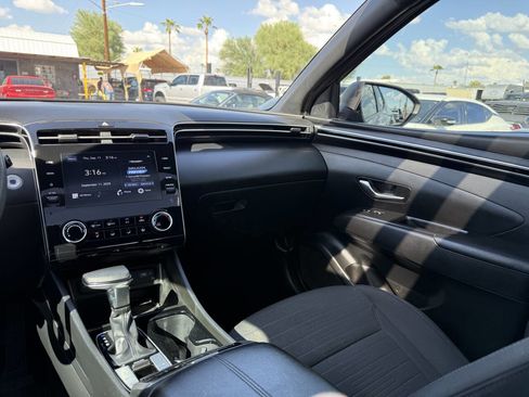 Used 2023 Hyundai Santa Cruz SEL w/ Activity Package image 24