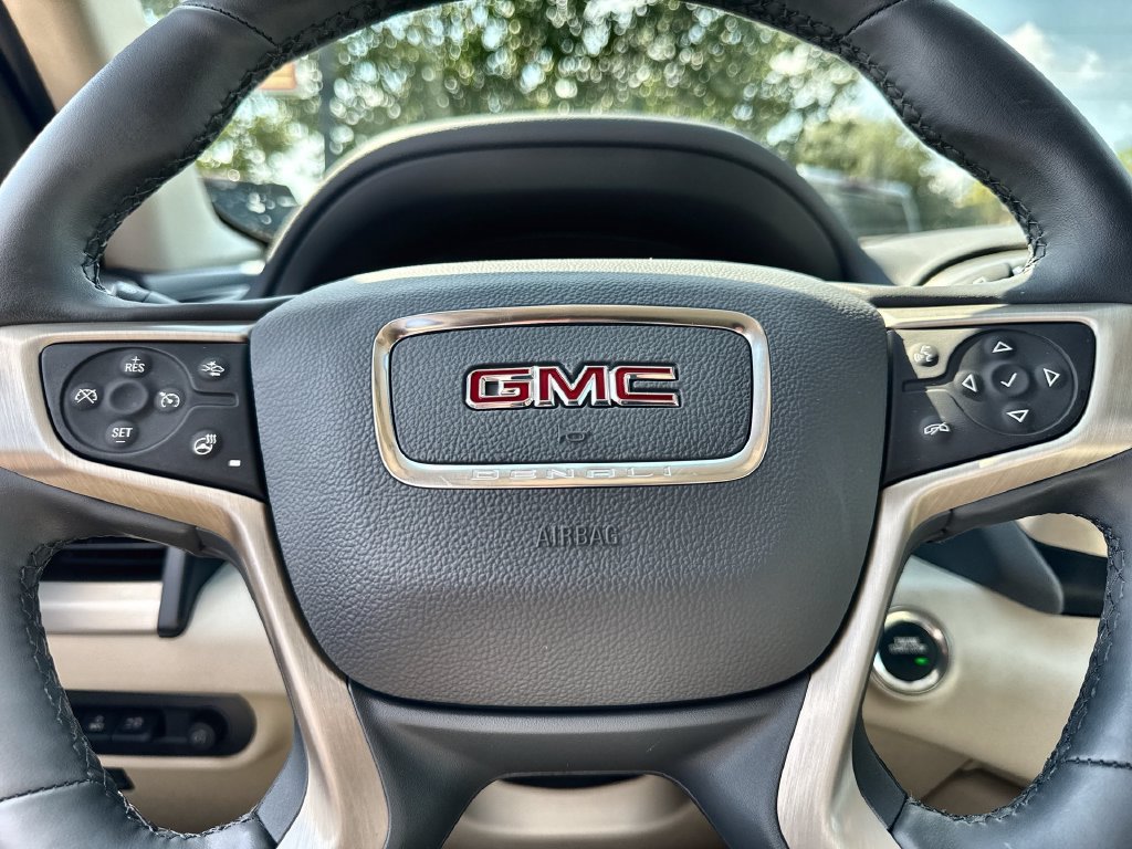 Certified 2023 GMC Terrain Denali w/ LPO, Floor Liner Package AWD/4WD image 33