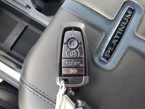 New 2026 Ford F450 Platinum w/ FX4 Off-Road Package image 21