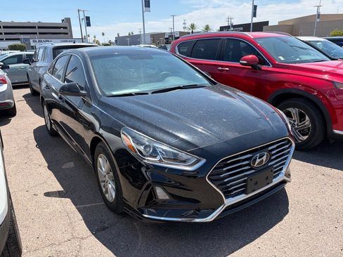 Used 2019 Hyundai Sonata SE FWD image 1