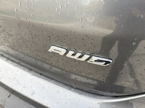 Used 2024 Ford Edge SEL image 24