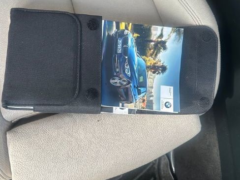 Used 2017 BMW 330i xDrive Sedan image 18