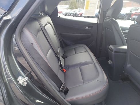 Used 2019 Chevrolet Bolt Premier w/ Infotainment Package image 16