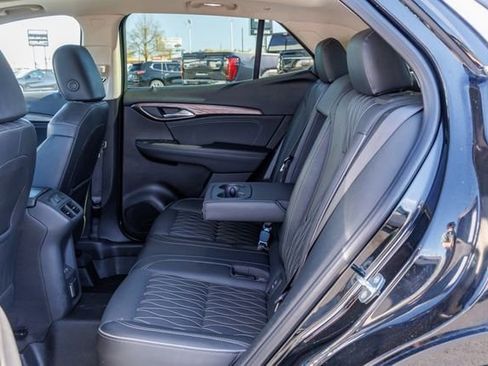 Used 2023 Buick Envision Avenir AWD/4WD image 8