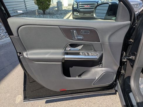 New 2026 Mercedes-Benz GLA 250 4MATIC image 10