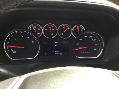 Used 2022 Chevrolet Silverado 2500 LTZ w/ Gooseneck/5TH Wheel Package image 17