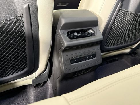 New 2027 Audi Q6 e-tron Premium AWD/4WD image 17