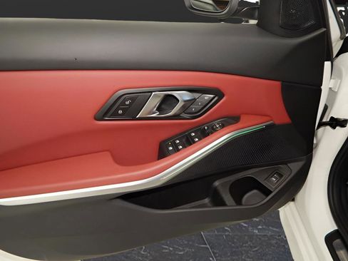 Used 2025 BMW 330i xDrive Sedan w/ M Sport Package image 12