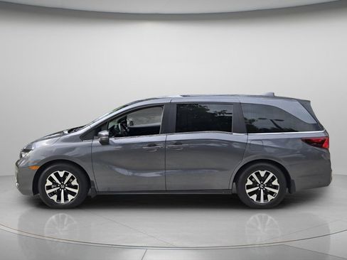 Certified 2025 Honda Odyssey EX-L image 4