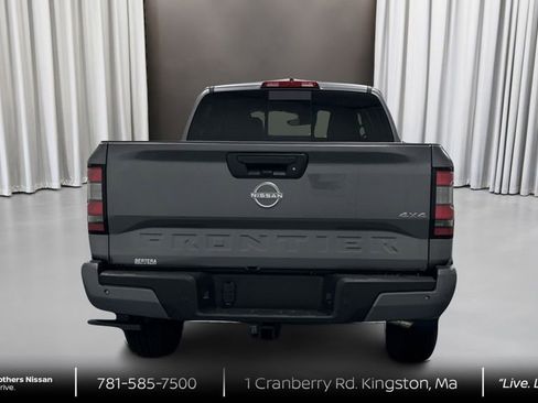 New 2026 Nissan Frontier SV w/ Tow Package AWD/4WD image 6