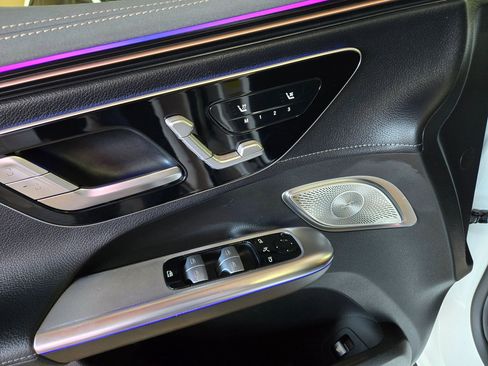 Used 2023 Mercedes-Benz EQE 500 4MATIC SUV image 35