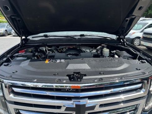 Used 2017 Chevrolet Tahoe Premier AWD/4WD image 15