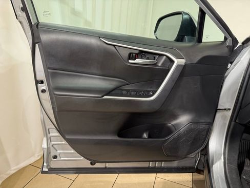 Used 2024 Toyota RAV4 XLE image 15