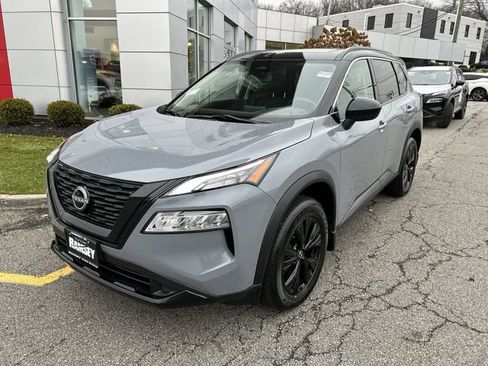Certified 2023 Nissan Rogue SV w/ SV Premium B Package AWD/4WD image 4