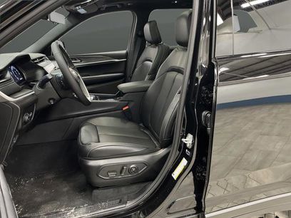 New 2026 Jeep Grand Cherokee Limited w/ Luxury Tech Group II