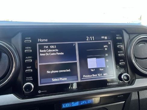 Used 2022 Toyota Tacoma TRD Sport w/ Technology Package image 13