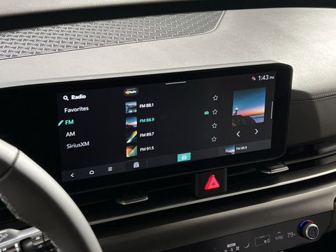 New 2026 Kia Carnival LXS image 16