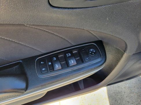 Used 2023 Dodge Charger SXT image 25