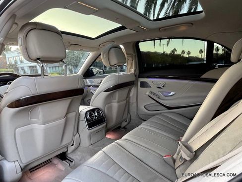 Used 2016 Mercedes-Benz S 550 Sedan image 25