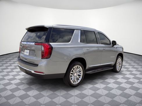Used 2025 GMC Yukon Elevation w/ LPO, Floor Liner Package RWD image 9