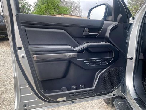 Used 2025 Toyota 4Runner TRD Off-Road image 21