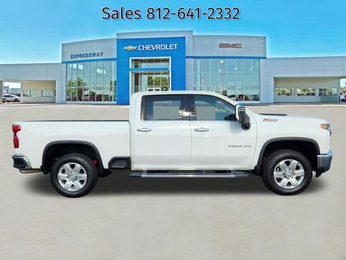 Used 2020 Chevrolet Silverado 2500 LTZ AWD/4WD image 8
