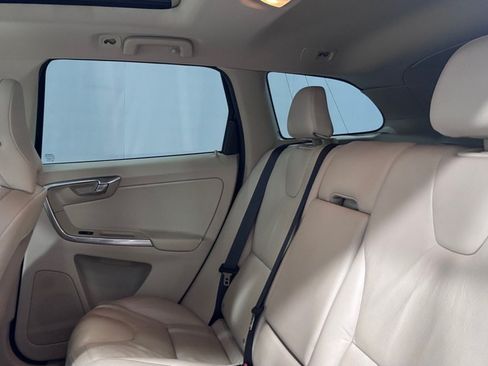 Used 2012 Volvo XC60 T6 AWD/4WD image 23