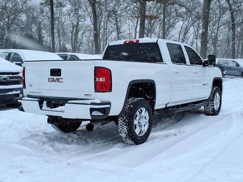 Used 2019 GMC Sierra 2500 SLT w/ Duramax Plus Package image 7