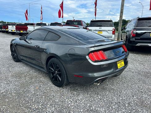 Used 2016 Ford Mustang GT RWD image 16