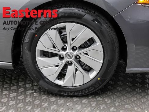 Used 2023 Nissan Altima 2.5 S FWD image 26
