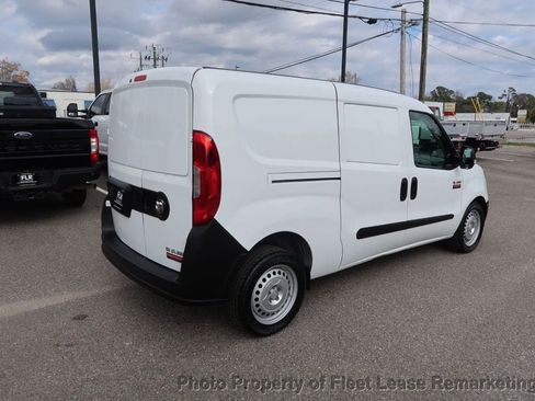 Used 2018 RAM ProMaster City Tradesman image 5
