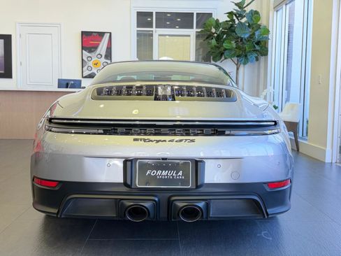 Used 2025 Porsche 911 Targa 4 GTS image 16