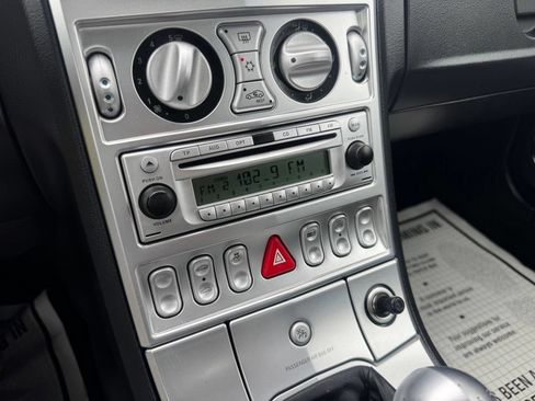 Used 2007 Chrysler Crossfire Convertible RWD image 33