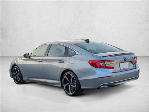 Used 2022 Honda Accord Sport image 8