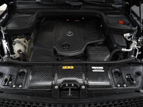 Used 2024 Mercedes-Benz GLE 450 4MATIC image 34