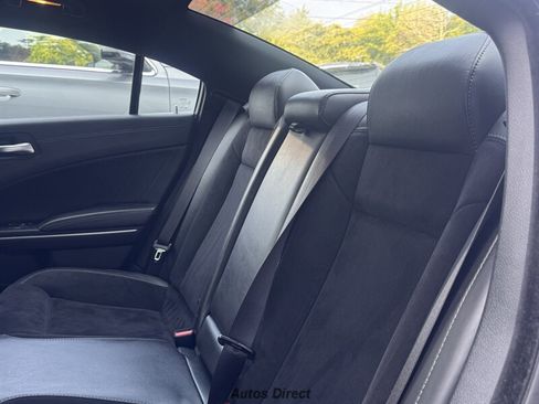 Used 2019 Dodge Charger Scat Pack w/ Plus Group RWD image 33