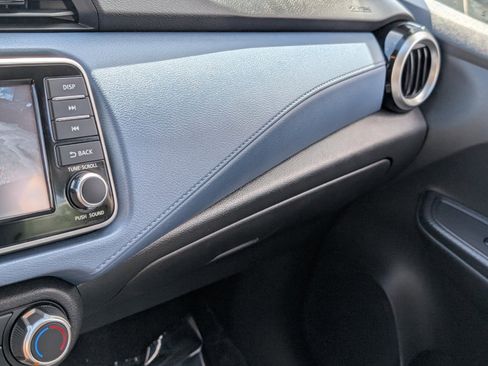 Certified 2025 Nissan Versa SV image 24