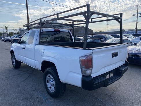 Used 2020 Toyota Tacoma SR RWD image 10