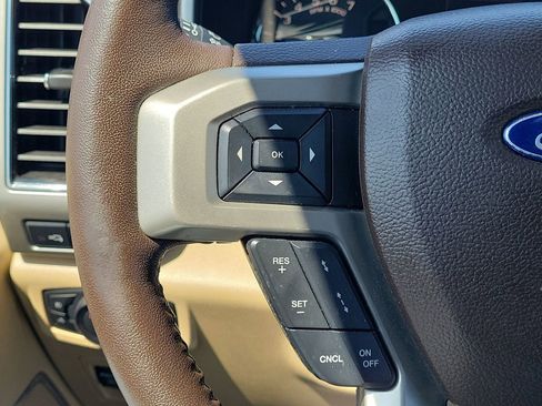 Used 2019 Ford F150 Lariat w/ Equipment Group 502A Luxury RWD image 25