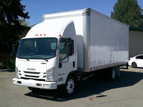 Used 2021 Isuzu NPR RWD image 3
