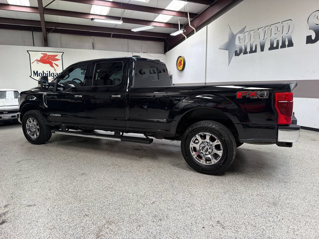 Used 2020 Ford F350 Lariat w/ Lariat Ultimate Package AWD/4WD image 4