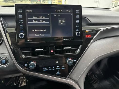 Used 2023 Toyota Camry SE FWD image 19