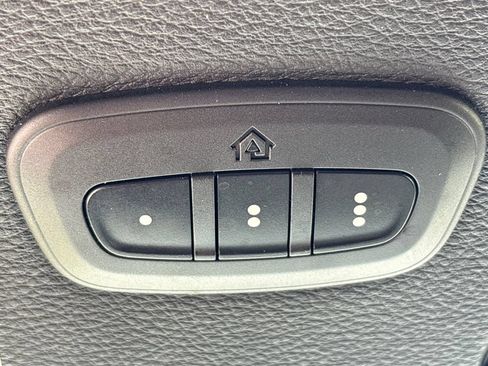 Used 2021 Jeep Gladiator Sport AWD/4WD image 28