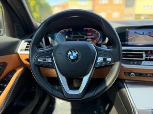 Used 2022 BMW 330i xDrive Sedan w/ Driving Assistance Package AWD/4WD image 34