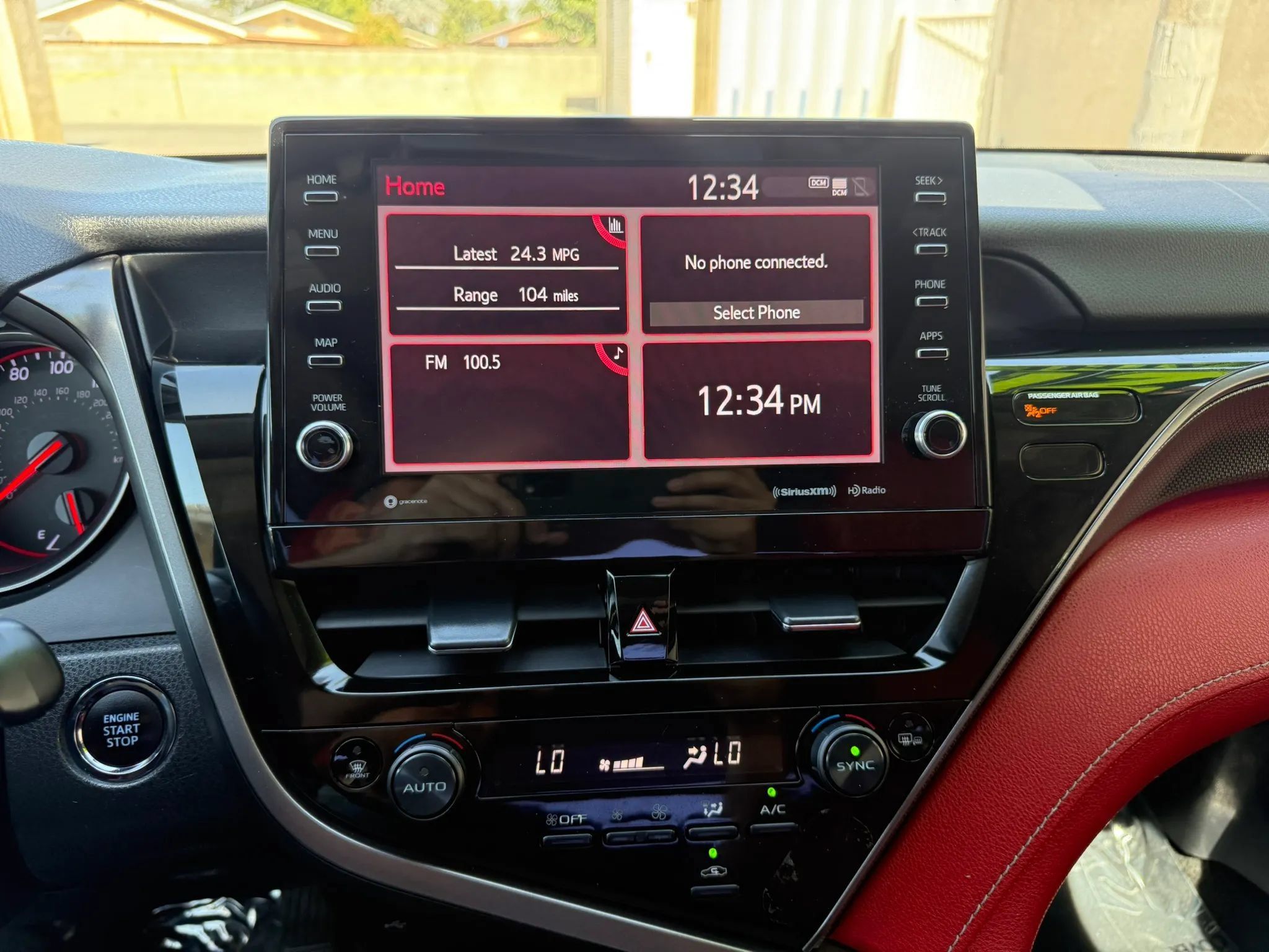 Used 2021 Toyota Camry XSE FWD image 28